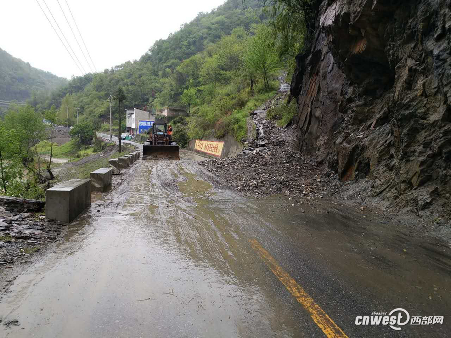 强降雨致安康白河21588人受灾 未接到人员伤亡报告