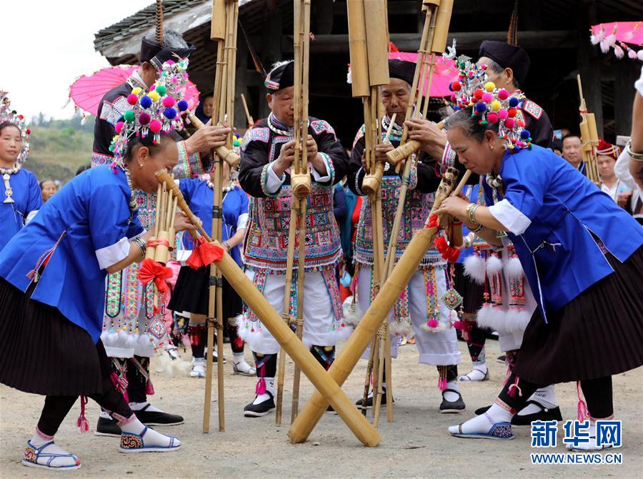 广西三江：侗寨欢庆土王节