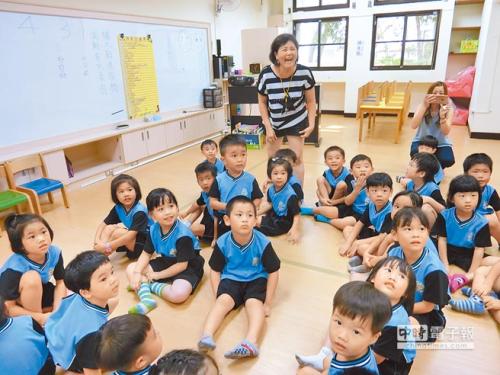 台当局新政被指为选举急着推出 遭私营幼教抵制