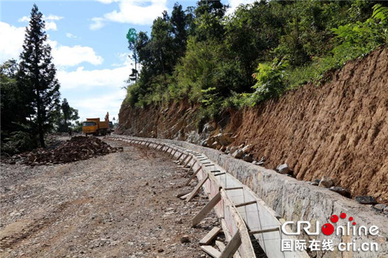 【区县联动】【巫山】重庆巫山县骡坪镇修建旅游路【内容页标题】重庆巫山县骡坪镇修建旅游路 实现全域旅游交通网络