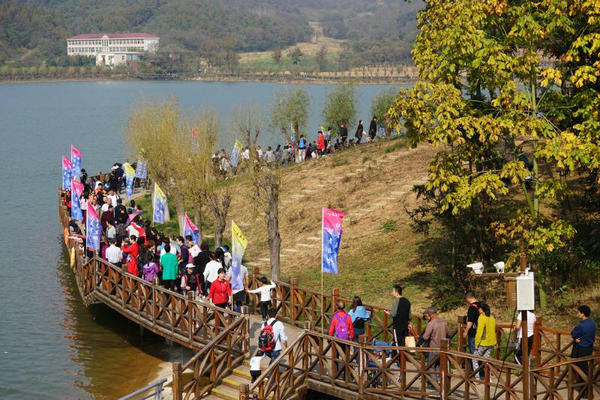 【旅游资讯-图片】登山“驴友”盛会来啦！