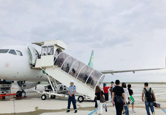 【聚焦重庆】重庆至大阪航线恢复 滞留大阪旅客回渝