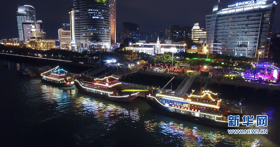 【组图】厦门：“成功”船上博状元 鹭江夜景醉游人