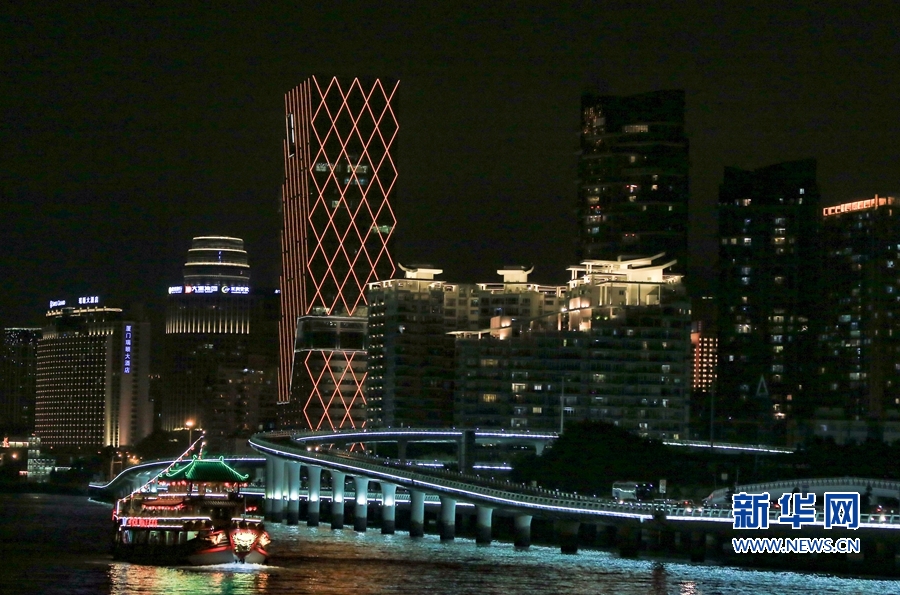 【组图】厦门：“成功”船上博状元 鹭江夜景醉游人