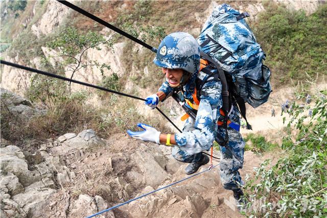 兵王"出击!""空降尖兵-2018"特种侦察比武震撼来袭