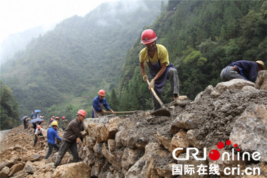 已过审【区县联动】【城口】城口23个重点交通项目建设计划完成投资近28亿 【区县联动】城口：年度计划完成投资近28亿元