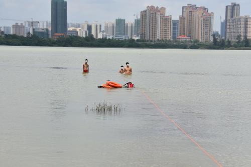 【琼岛动态】【即时快讯】海口陵水两名花季男孩下水游泳 不幸溺亡