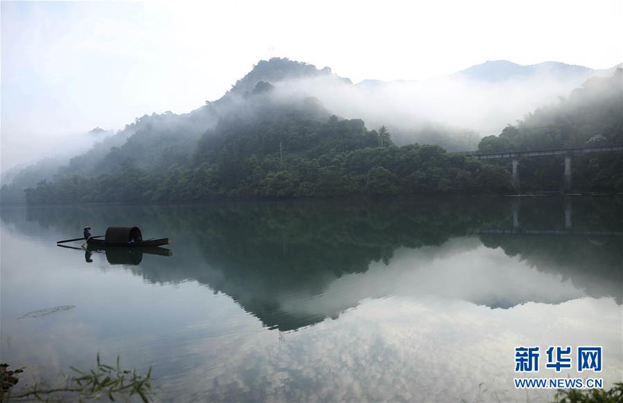 水墨画卷东江湖