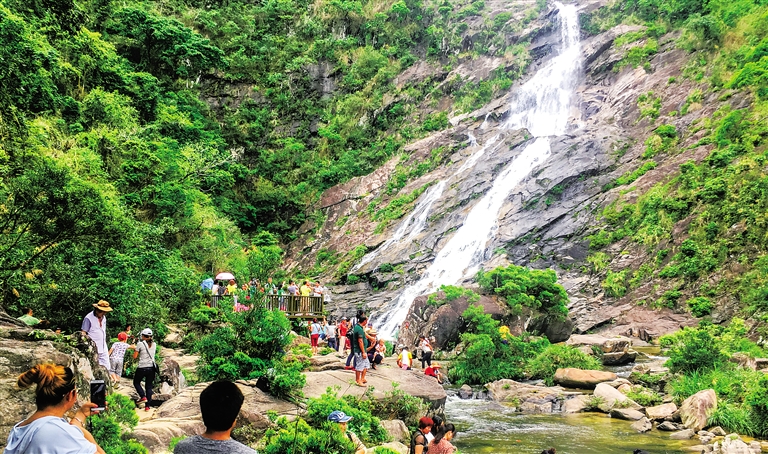 末尾有图【旅游房产图文列表】【即时快讯】陵水大里乡村游：“专业化”雕琢“世外桃源”