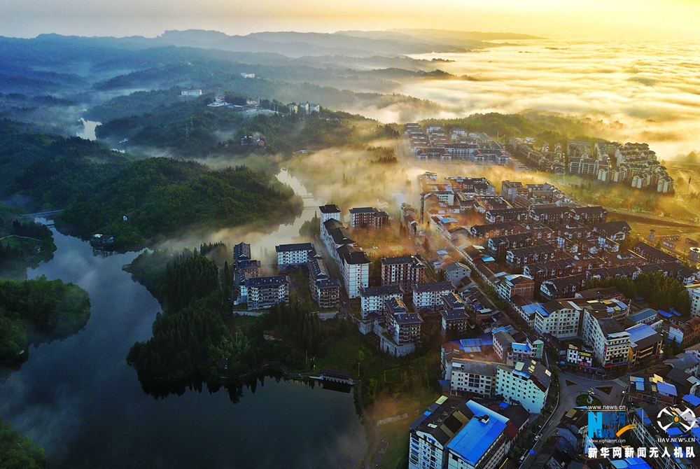 【焦点图】【“飞阅”中国】重庆借助绿水青山脱贫攻坚