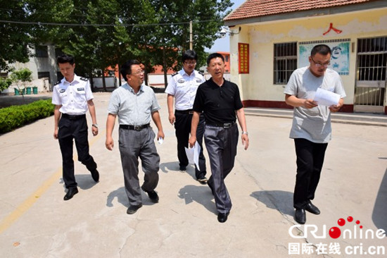 曲阜市吴村镇镇加强安全督导确保校园平安