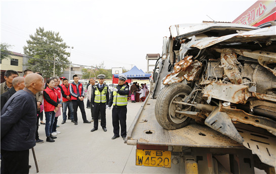 陕西渭南秋冬季道路安全宣传进农村活动举行