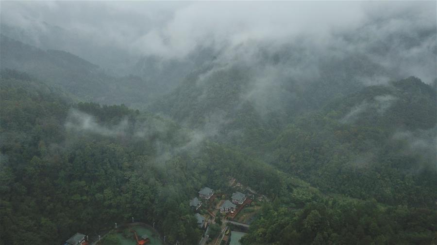 贵州朱家山秋景如画