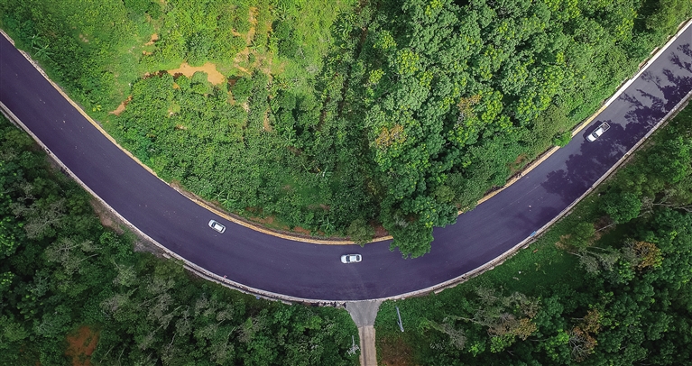 末尾有图【焦点图】【即时快讯】文蓬公路功能性通车