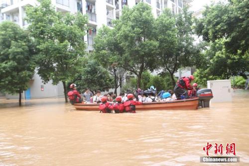 【滚动】聚焦全国汛情：雨带北移黄淮 江南送走大雨又迎高温