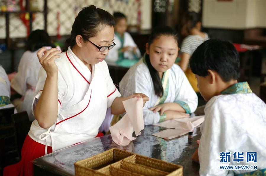 国学馆里度暑假