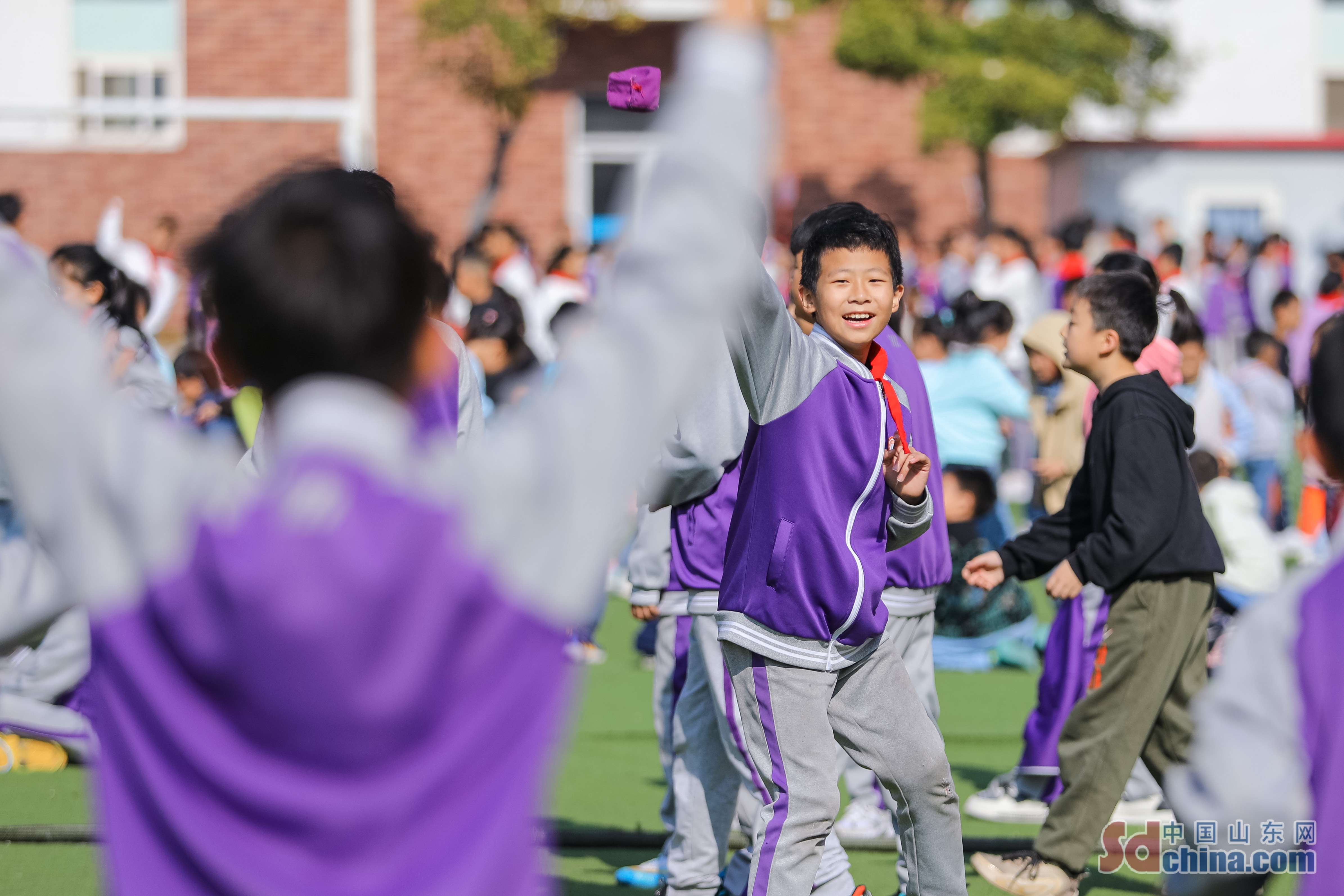 青岛：15分钟趣味课间 助力学生健康成长