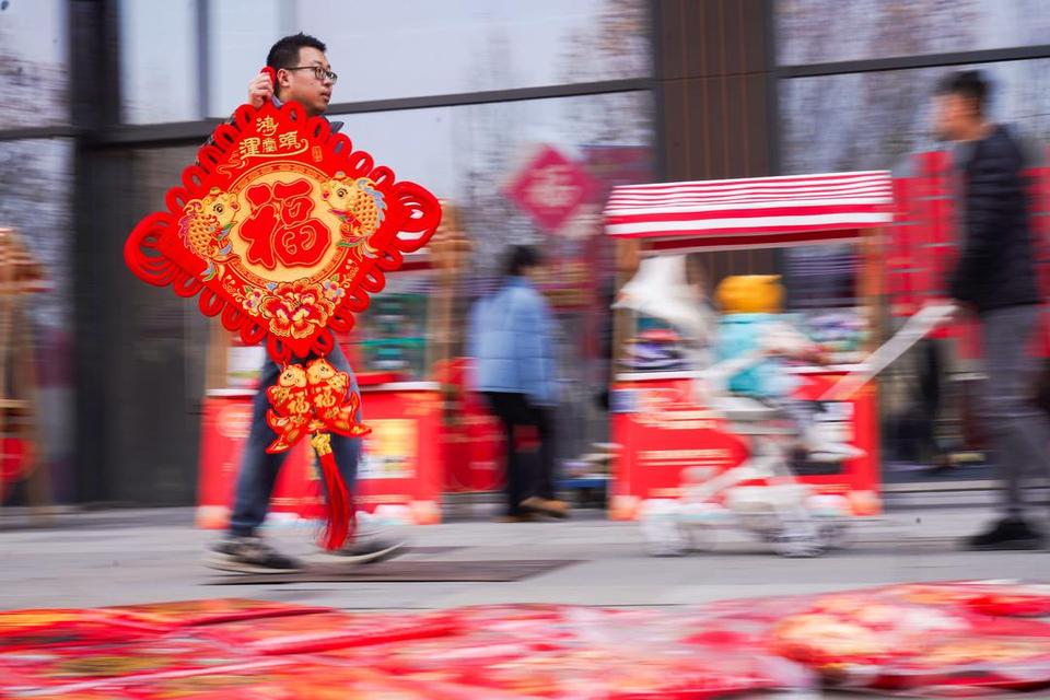 滨州邹平：年货市场足 快乐过大年