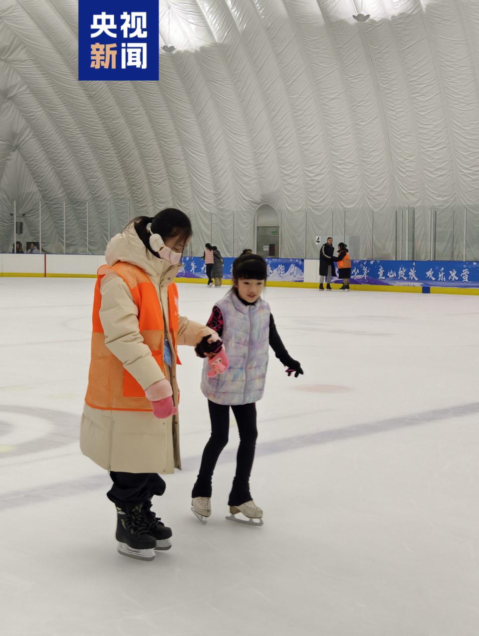 当年开幕式上的花滑舞者 如今让更多的孩子爱上冰雪