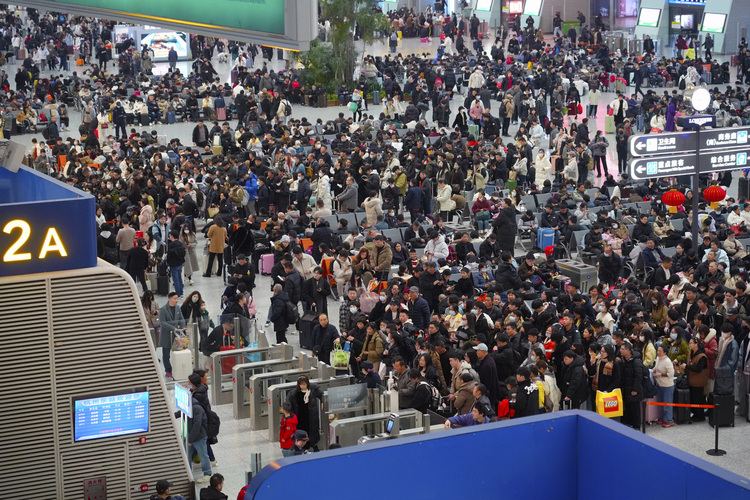 返程客流持续增长 长三角铁路今日预计发送旅客244万人次