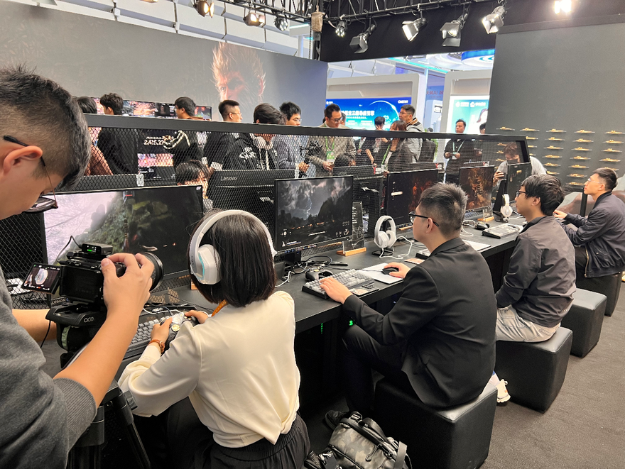 2024 WIC & Light of Internet Expo Kicks off in Wuzhen, Zhejiang