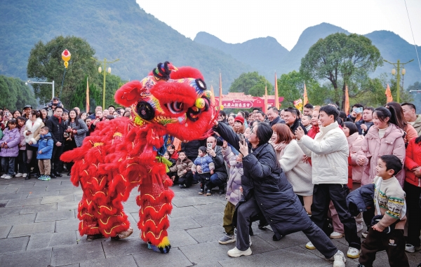 来湖南，过非遗中国年