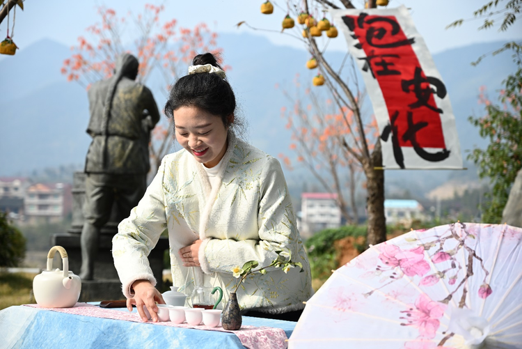 枕山傍水茶生活 泡在安化“漫”时光