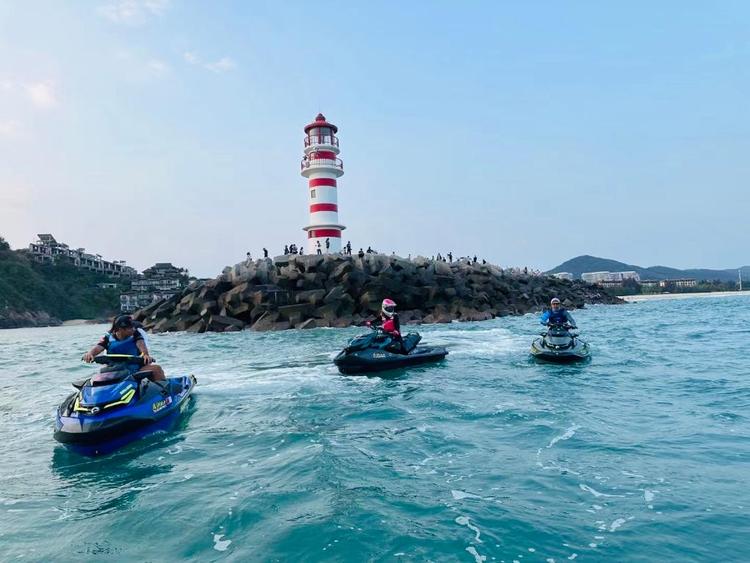 追光｜集齐“海、陆、空”！到海南当个运动“潮人”