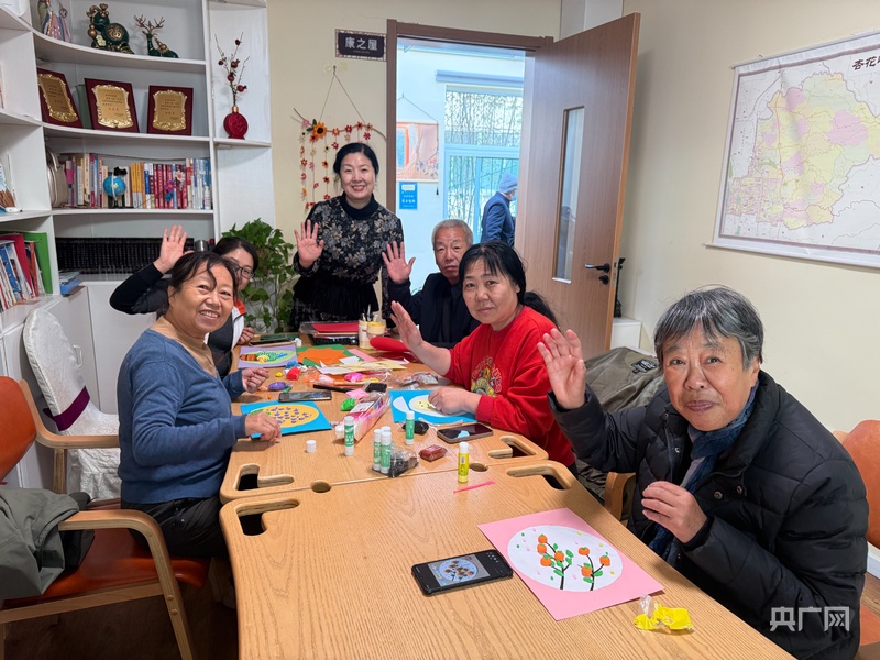 【人民城市·温情中国】山西太原社区食堂 小餐桌服务大民生