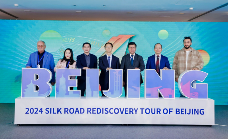 Lancement de la « Visite à Beijing des influenceurs des pays riverains de la Route de la Soie » 2024