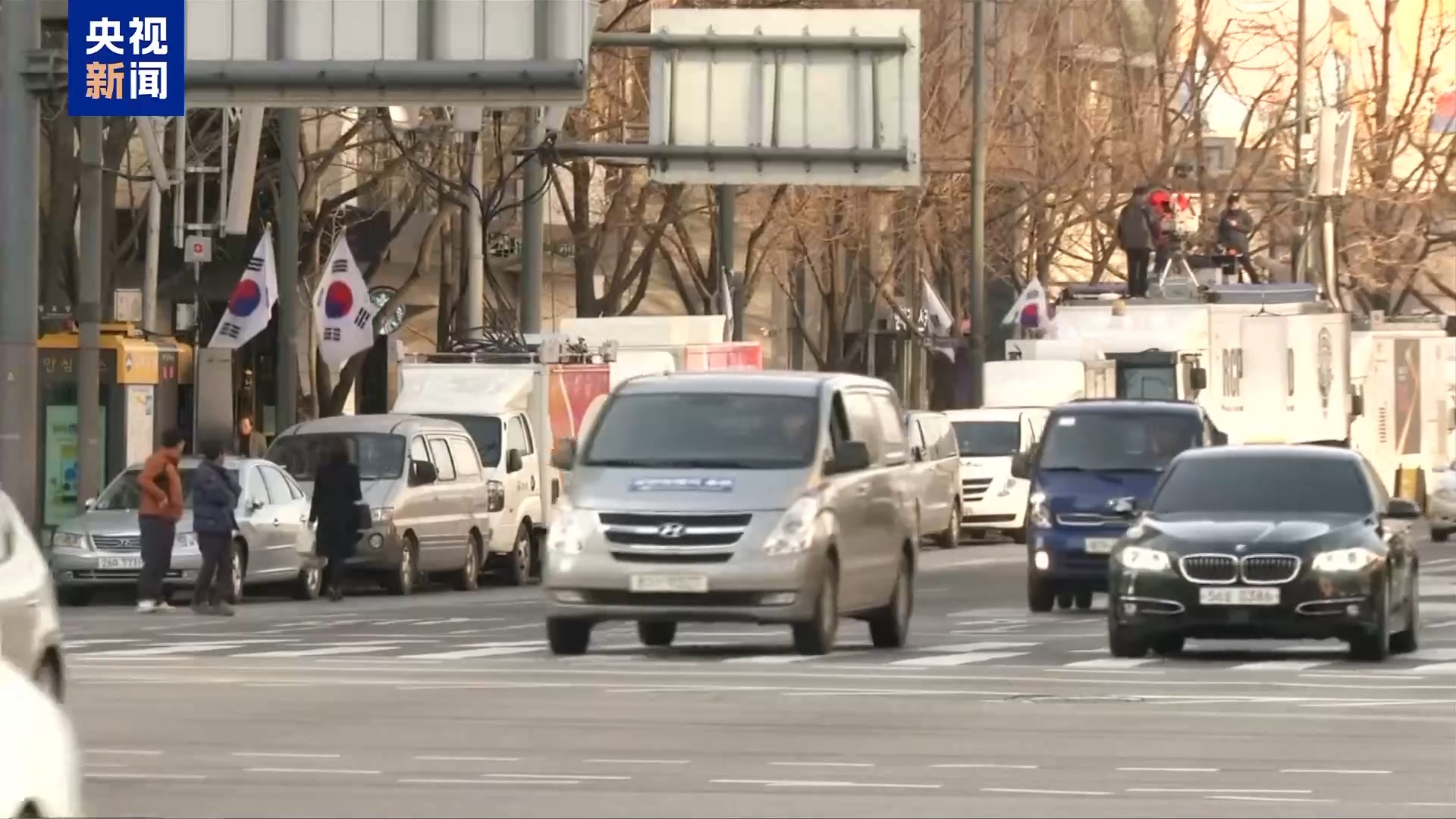 总台记者观察丨韩国总统尹锡悦弹劾案审理在即 政坛纷争持续升级