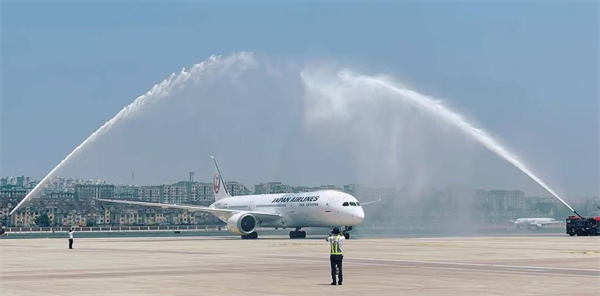 大連の海上空港建設に期待=日本航空赤坂祐二会長