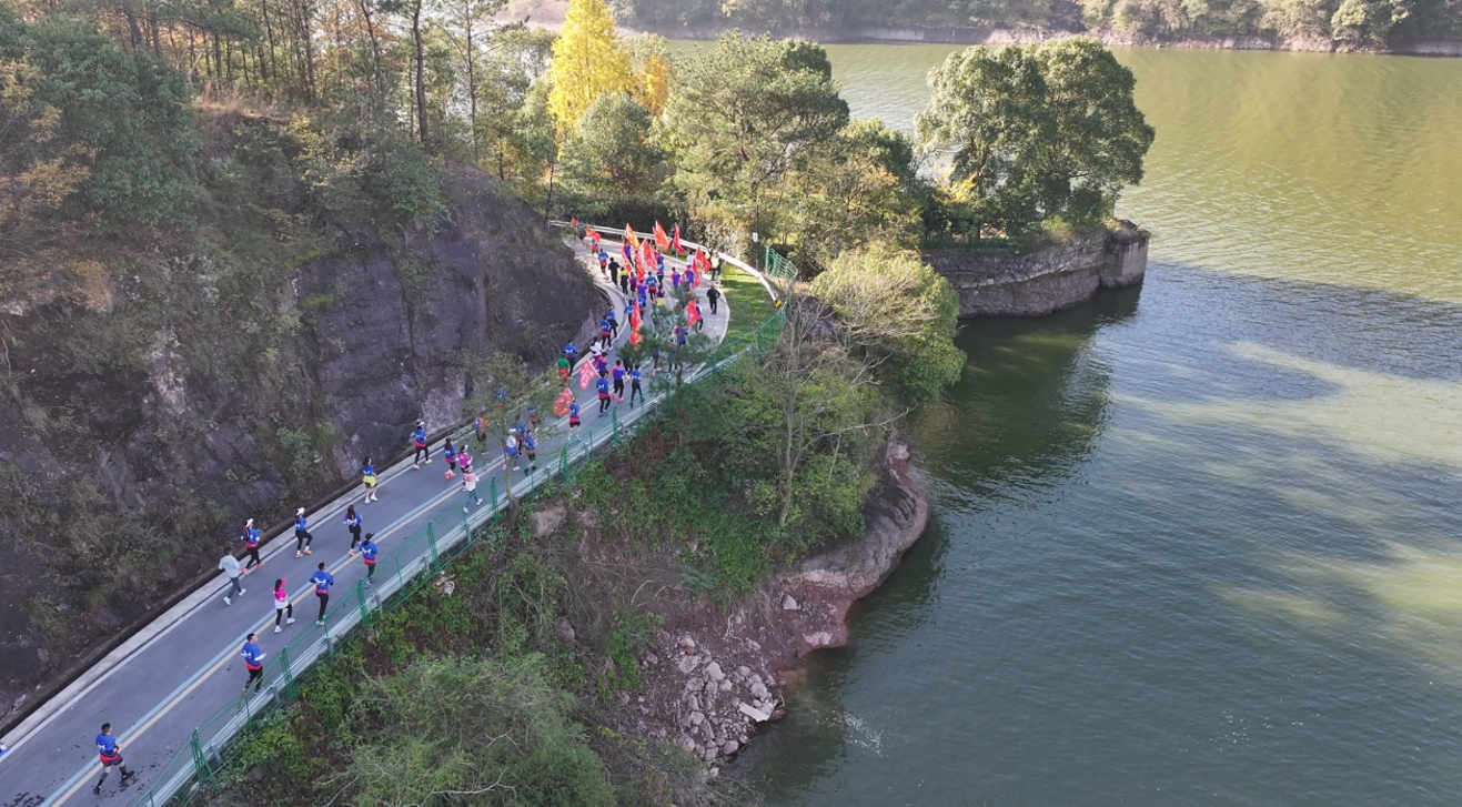 浙江永康：碧水伴跑 共鉴生态与速度之美