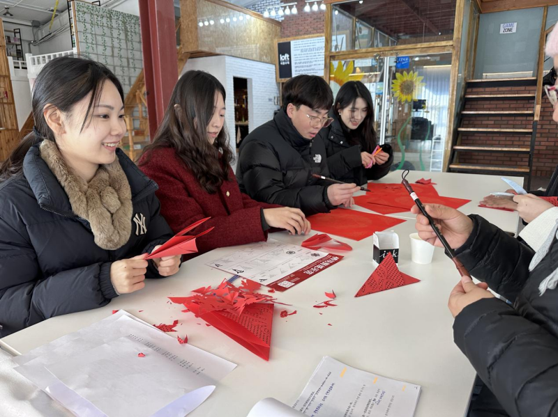 '옌타이에서 보내온 새해 인사'...옌타이 비물질문화유산(군산) 체험 행사, 한국서 열려_fororder_图片 2