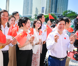 澳门各界同声歌唱祝福祖国：祖国好 澳门明天会更好