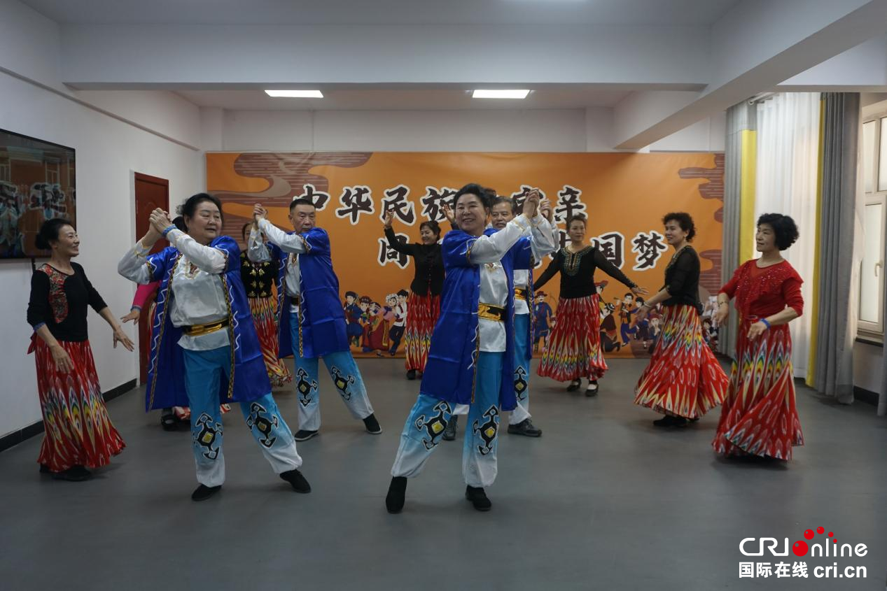 【人民城市·温情中国】乌鲁木齐：民生工程有温度 民生服务有力度