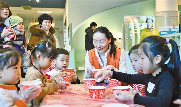 内蒙古：多彩民俗闹元宵