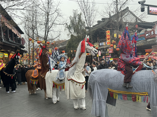 邀八方游客来慢城过大年 高淳非遗民俗大赏巡游嘉年华亮相南京夫子庙