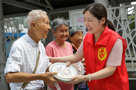 常州市天宁街道：爱满重阳节 浓浓敬老情