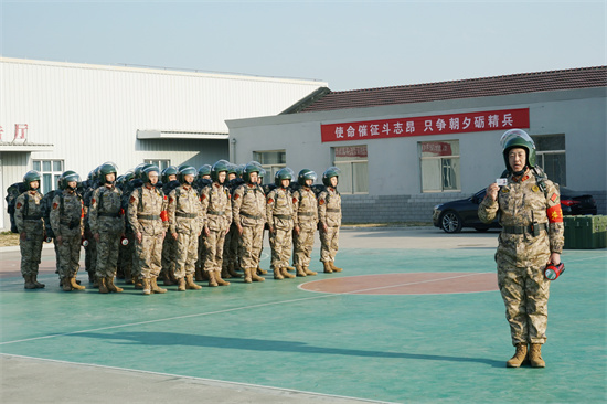 盐城盐都区人武部组织“四会”教练员新大纲教学研训暨应急分队拉动演练规范观摩