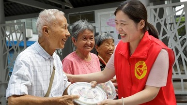 常州市天宁街道：爱满重阳节 浓浓敬老情