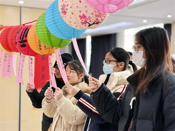 常州天宁：闹元宵 互动普法更添节日乐趣