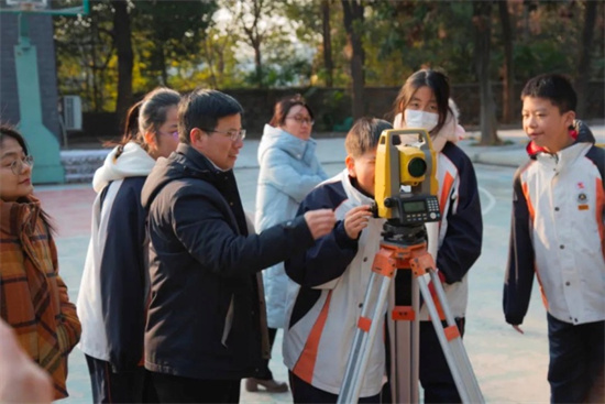 江苏省地勘院觅“矿眼”有“底气” 地质人春节前远赴沙特国际作业