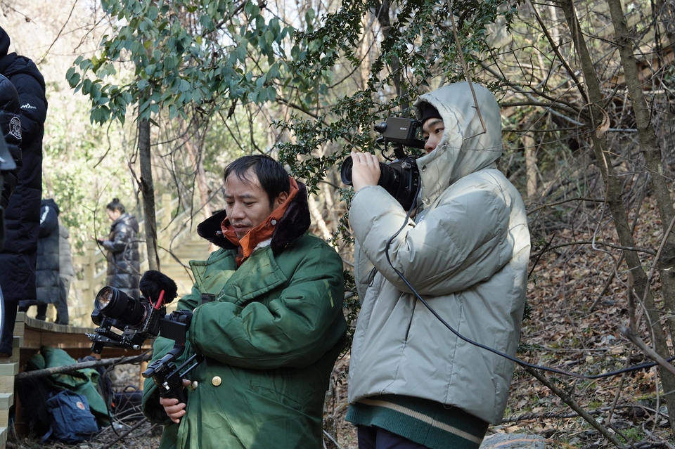 Captured Moments of Love in Aba: Baihe National Nature Reserve