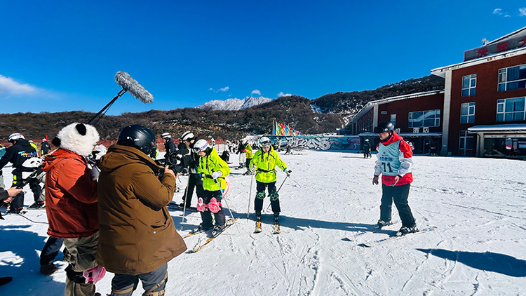 《爱在阿坝》拍摄花絮——九鼎山·太子岭滑雪场