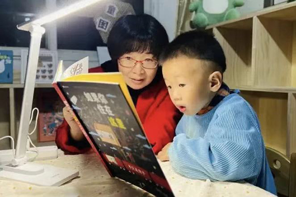 Wu Jintao: Dedicating Herself to Preschool Education, Building a "Story Mom" Volunteer Team