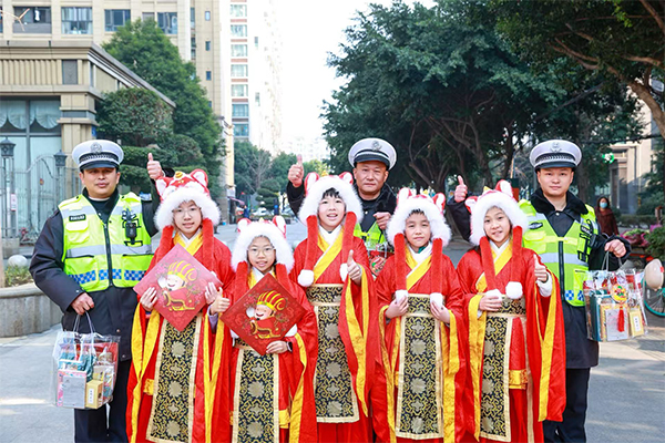 El comienzo del reclutamiento de los Pequeños "Dioses de la Felicidad" para la Feria del Templo de Wuhou de Chengdu en 2025