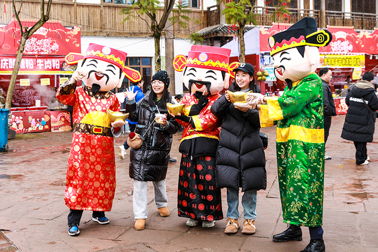 四川合江：赏民俗 过新年